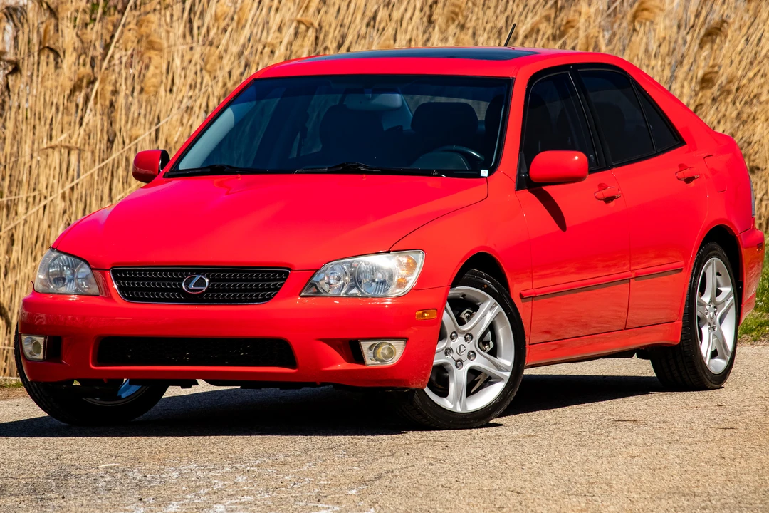 2002 Lexus IS 1st Gen - Image 15 of 31