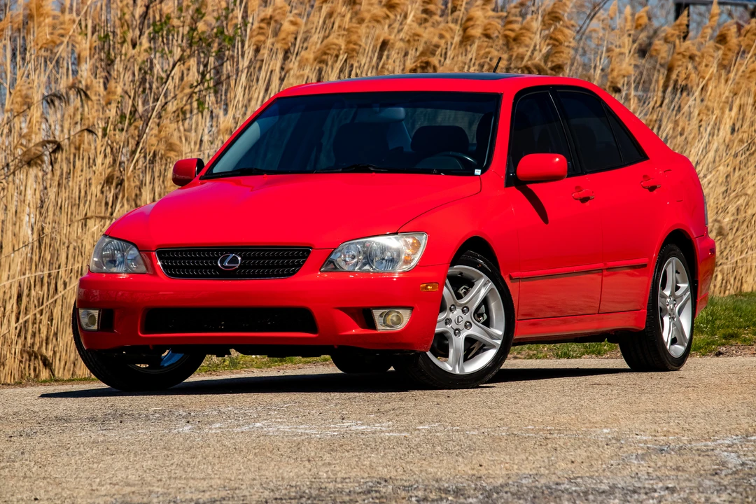 2002 Lexus IS 1st Gen - Image 16 of 31