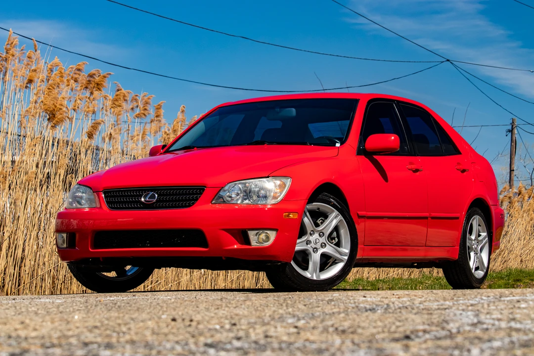 2002 Lexus IS 1st Gen - Image 18 of 31