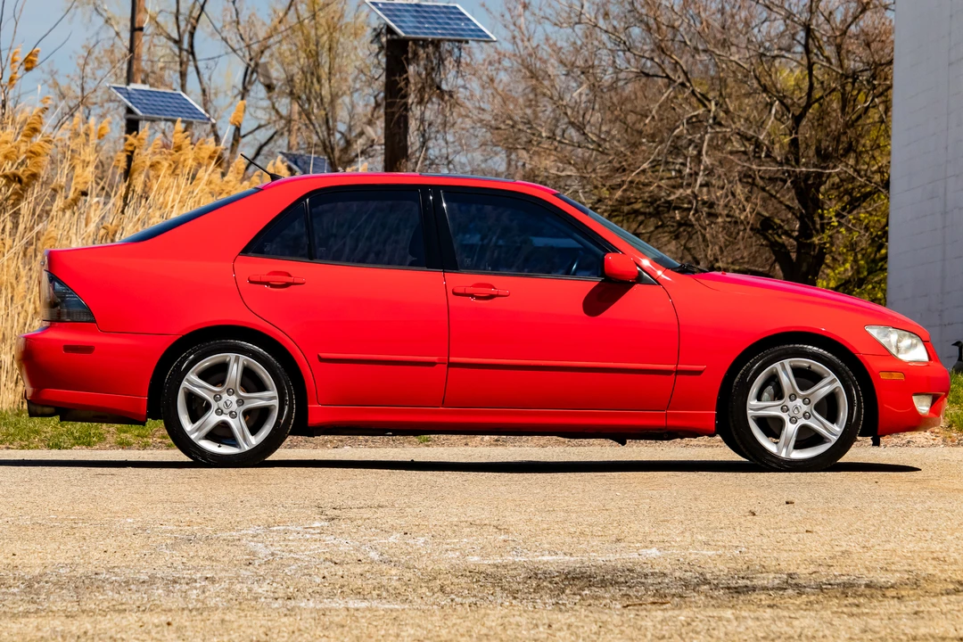 2002 Lexus IS 1st Gen - Image 6 of 31