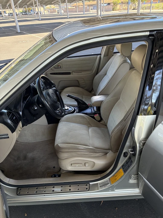 2002 Lexus IS 1st Gen - Image 28 of 31