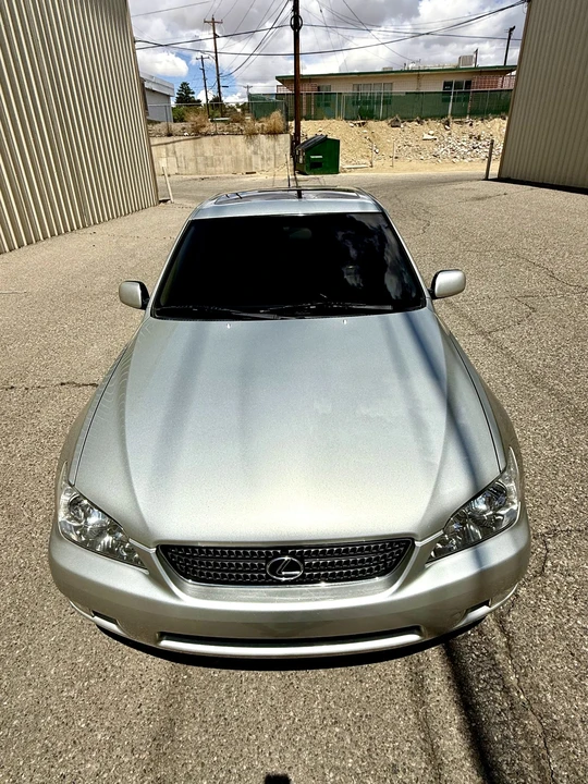 2002 Lexus IS 1st Gen - Image 17 of 31