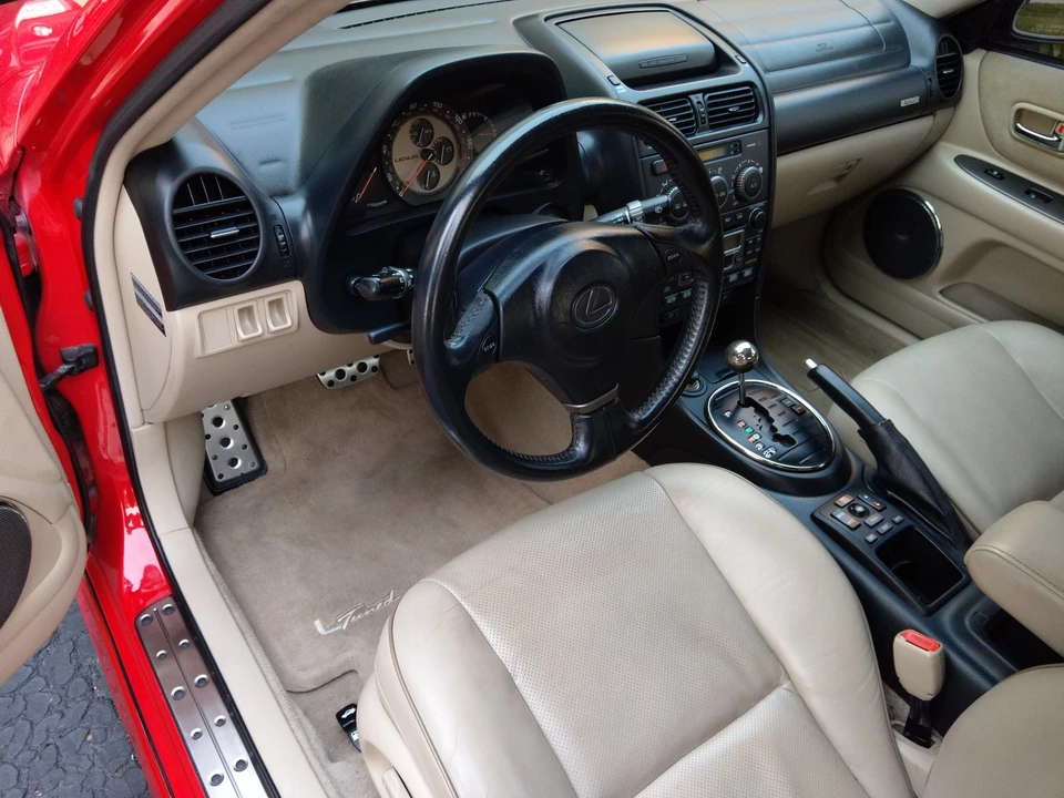 2002 Lexus IS 1st Gen - Image 22 of 31