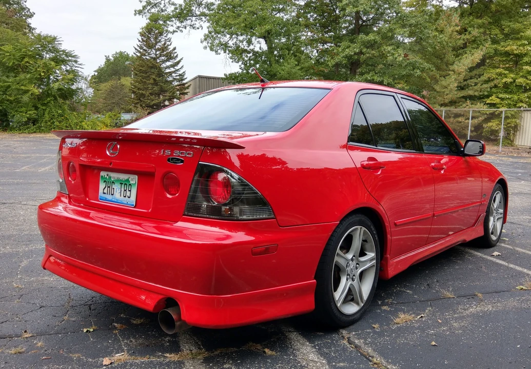 2002 Lexus IS 1st Gen - Image 7 of 31