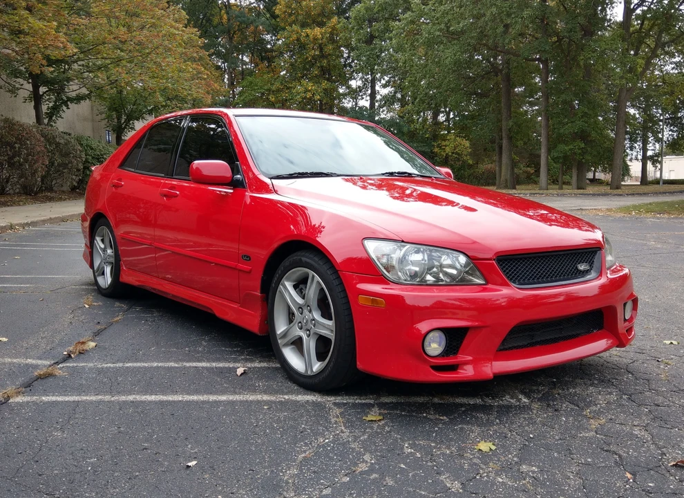 2002 Lexus IS 1st Gen - Image 2 of 31
