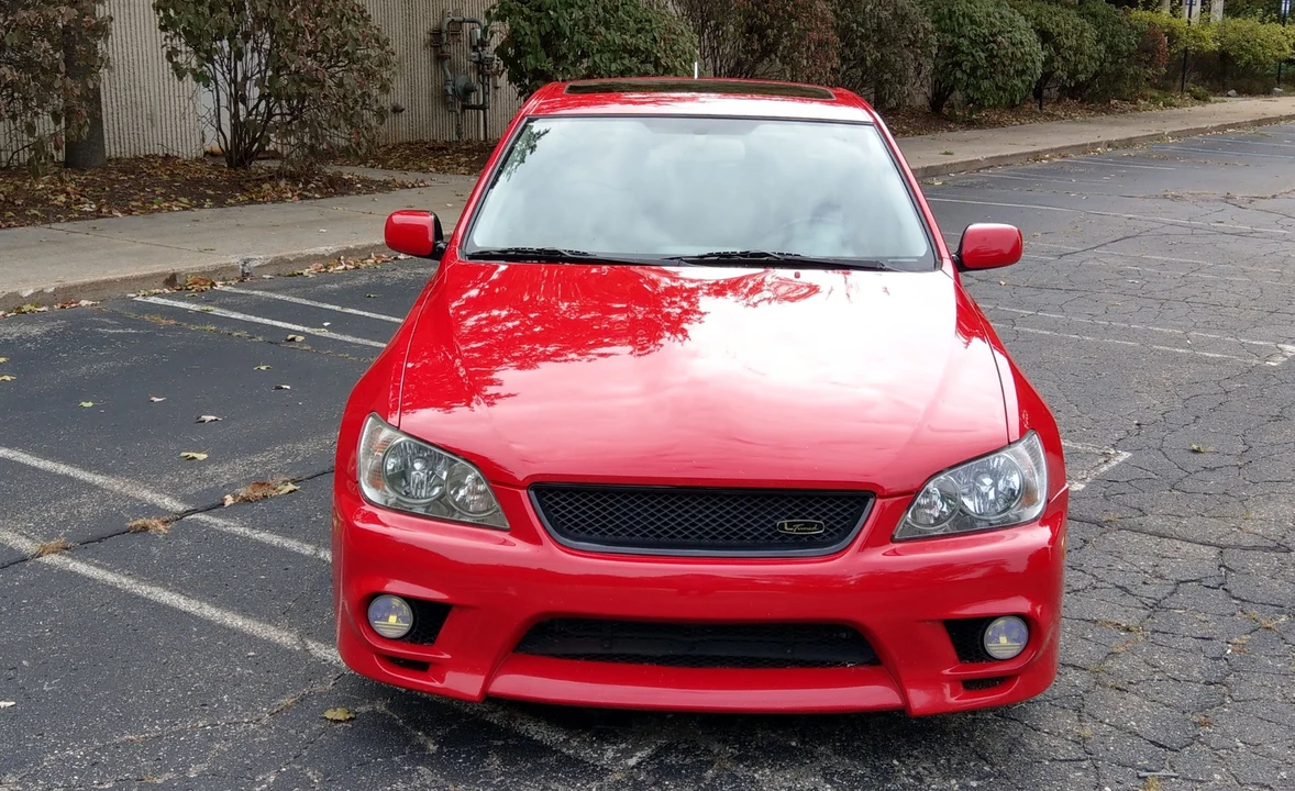 2002 Lexus IS 1st Gen - Image 3 of 31