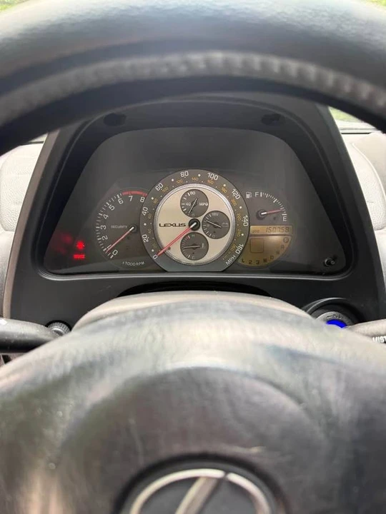 2002 Lexus IS 1st Gen - Image 12 of 12