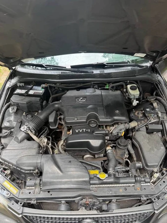 2002 Lexus IS 1st Gen - Image 6 of 12