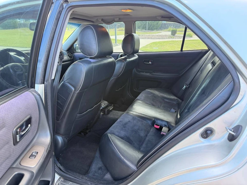 2002 Lexus IS 1st Gen - Image 10 of 14