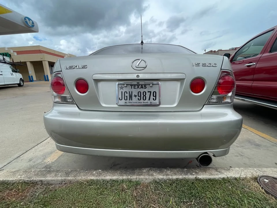 2002 Lexus IS 1st Gen - Image 6 of 6