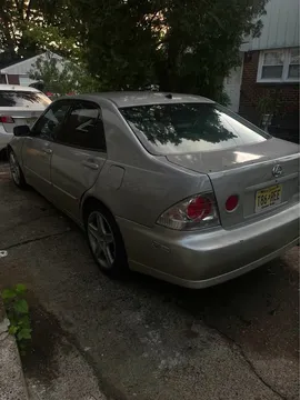 2002 Lexus IS300