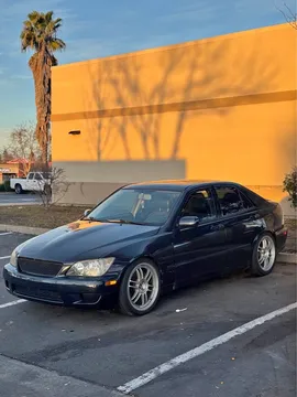 2002 Lexus IS300