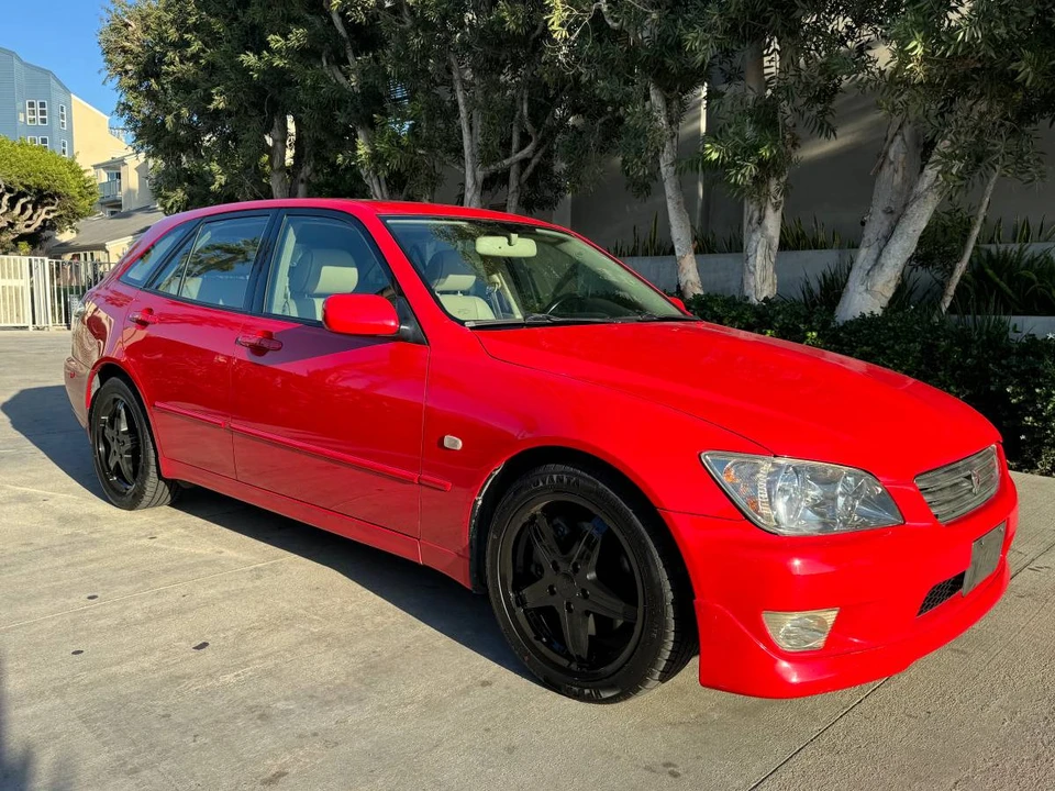 2002 Lexus IS 1st Gen - Image 4 of 24
