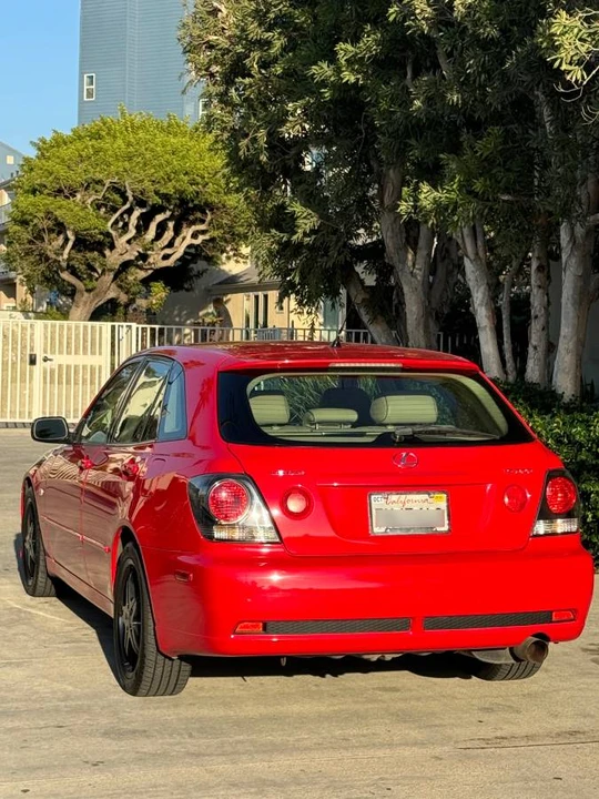 2002 Lexus IS 1st Gen - Image 6 of 24