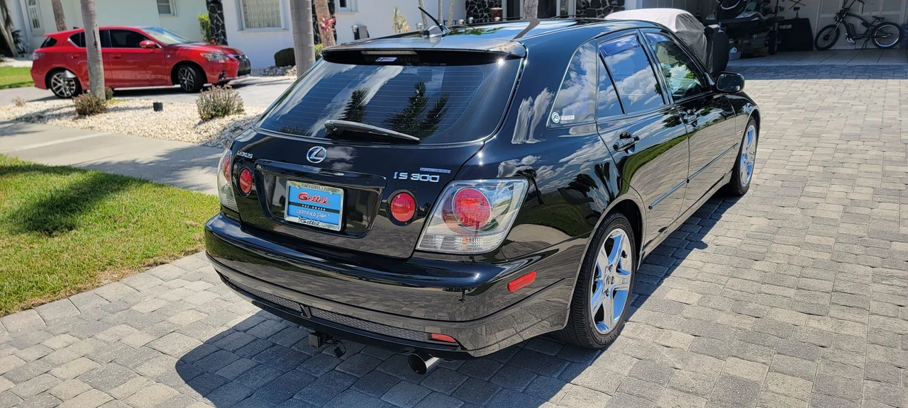 2002 Lexus IS 1st Gen - Image 6 of 31
