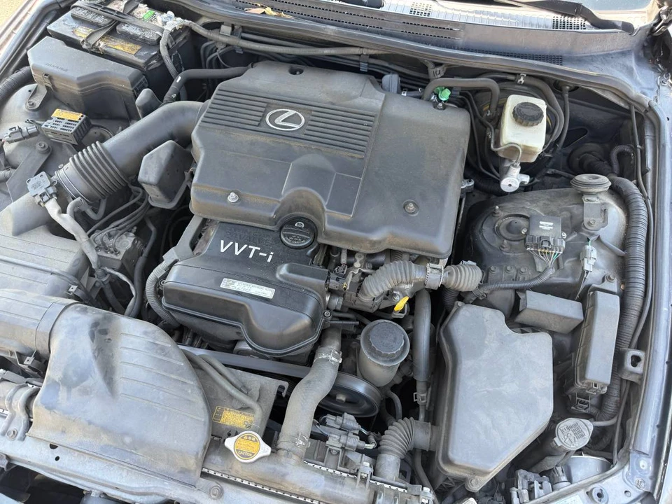 2002 Lexus IS 1st Gen - Image 12 of 13