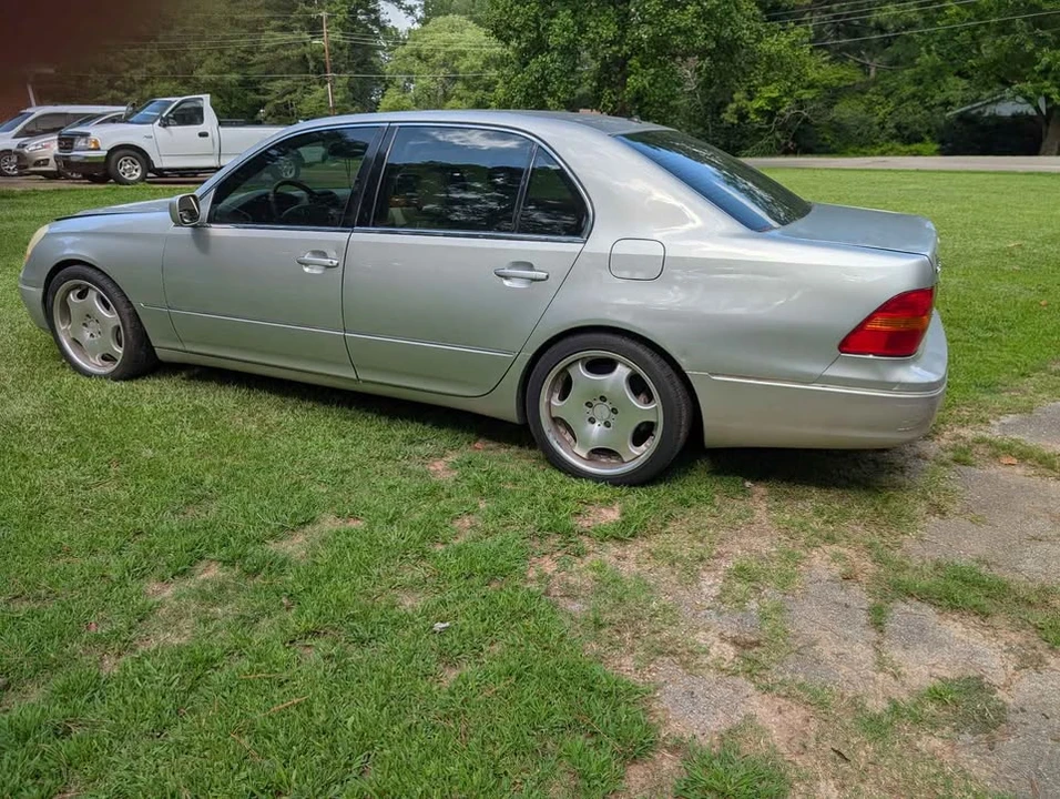 2002 Lexus SC430 - Image 5 of 8