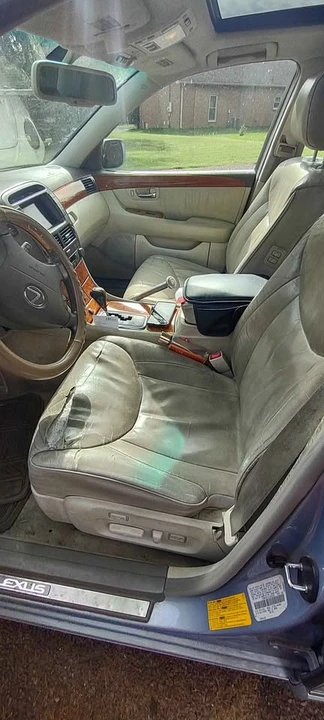2002 Lexus LS 3rd Gen - Image 4 of 5