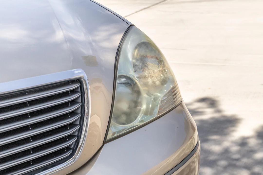 2002 Lexus LS 3rd Gen - Image 11 of 31