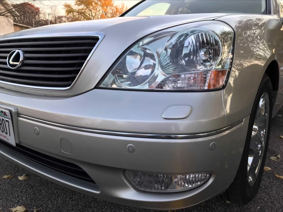 2002 Lexus LS 3rd Gen - Image 26 of 31