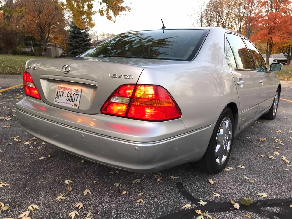 2002 Lexus LS 3rd Gen - Image 21 of 31
