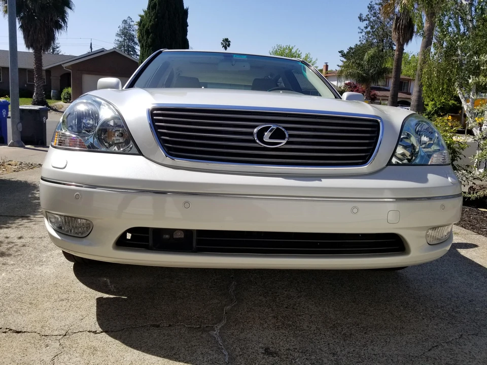 2002 Lexus LS 3rd Gen - Image 8 of 14