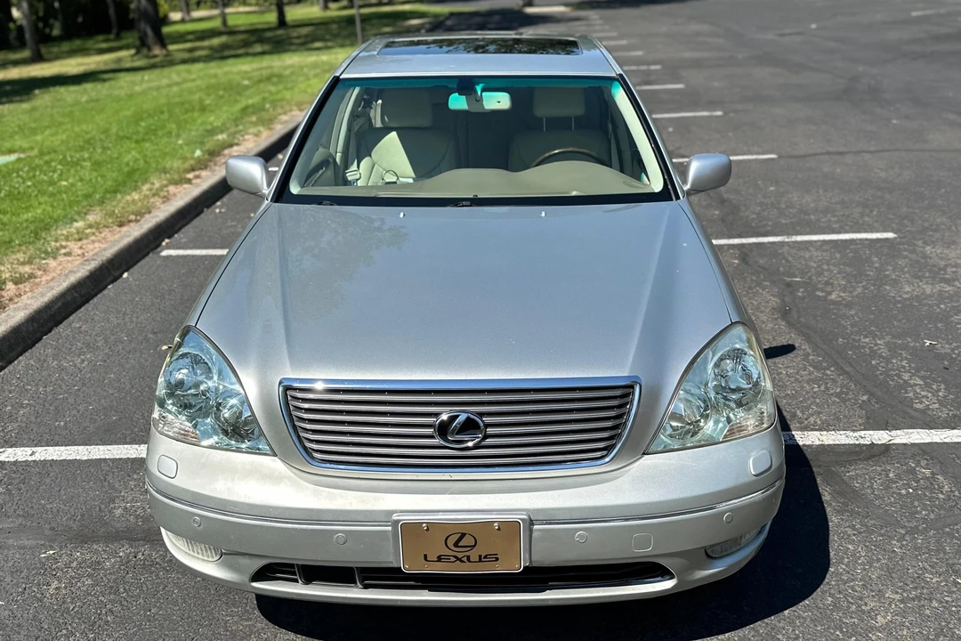 2002 Lexus LS 3rd Gen - Image 2 of 31