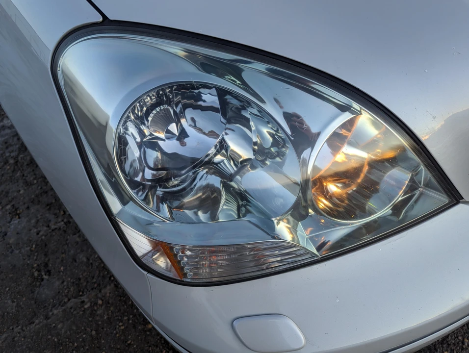 2002 Lexus LS 3rd Gen - Image 17 of 31