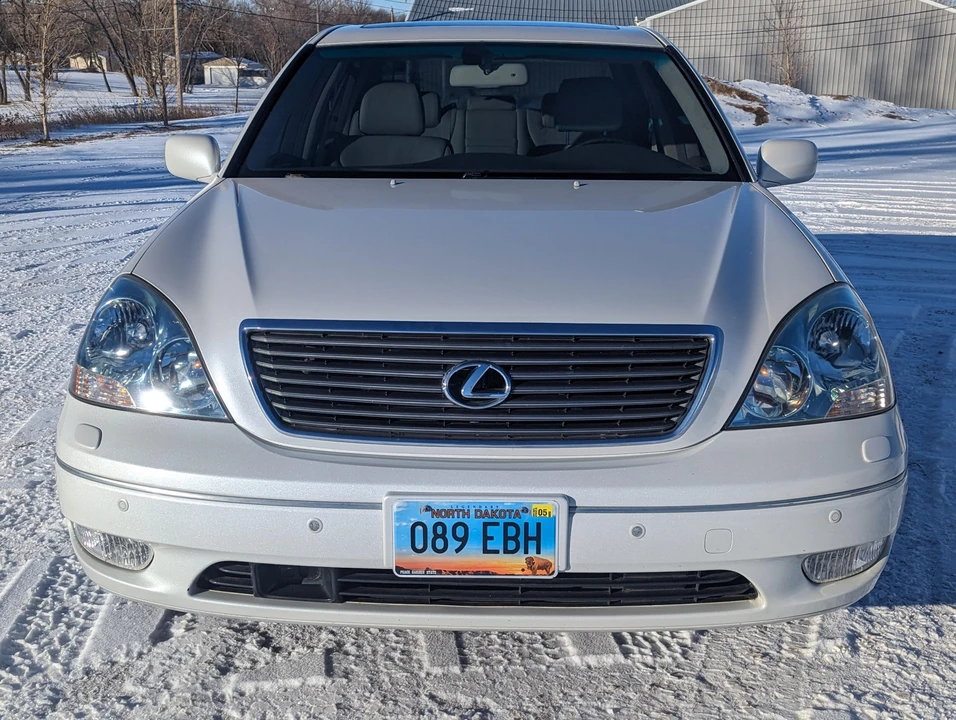 2002 Lexus LS 3rd Gen - Image 7 of 31