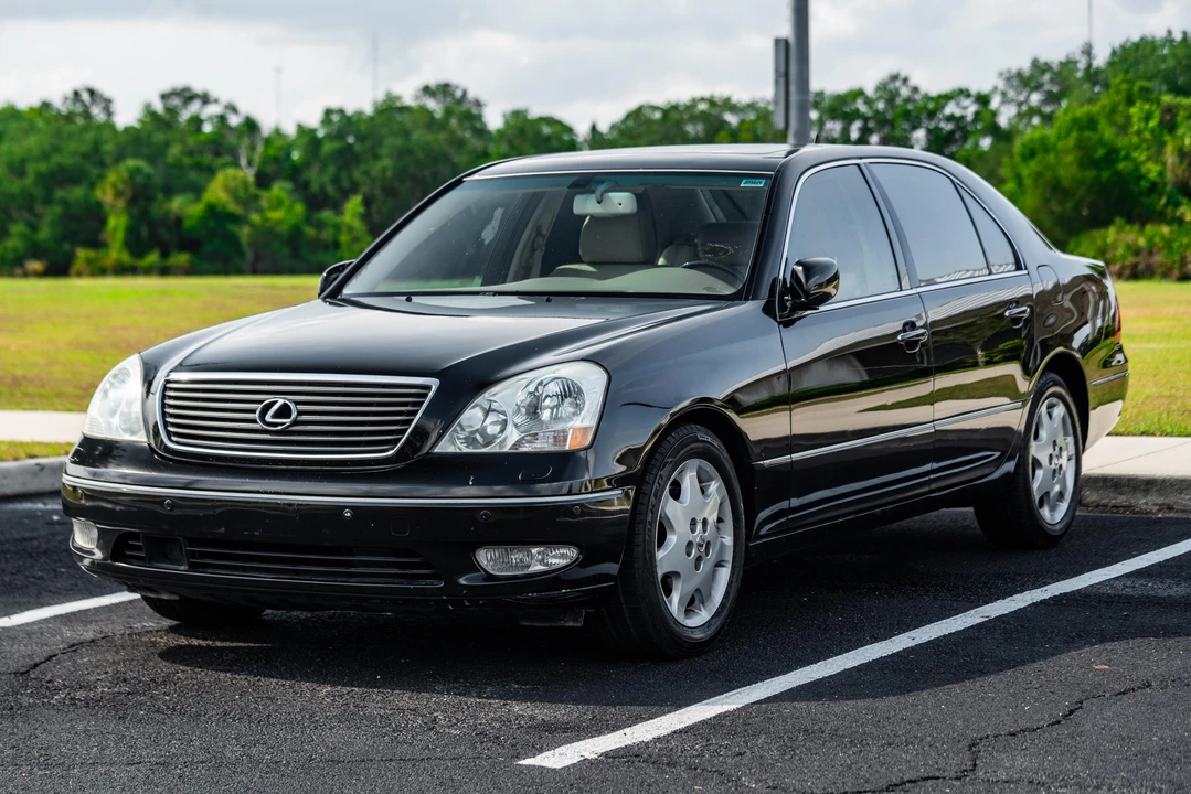 2002 Lexus LS 3rd Gen - Image 7 of 31