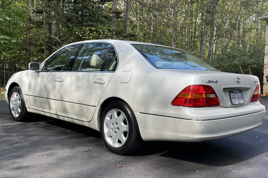 2002 Lexus LS 3rd Gen - Image 6 of 6