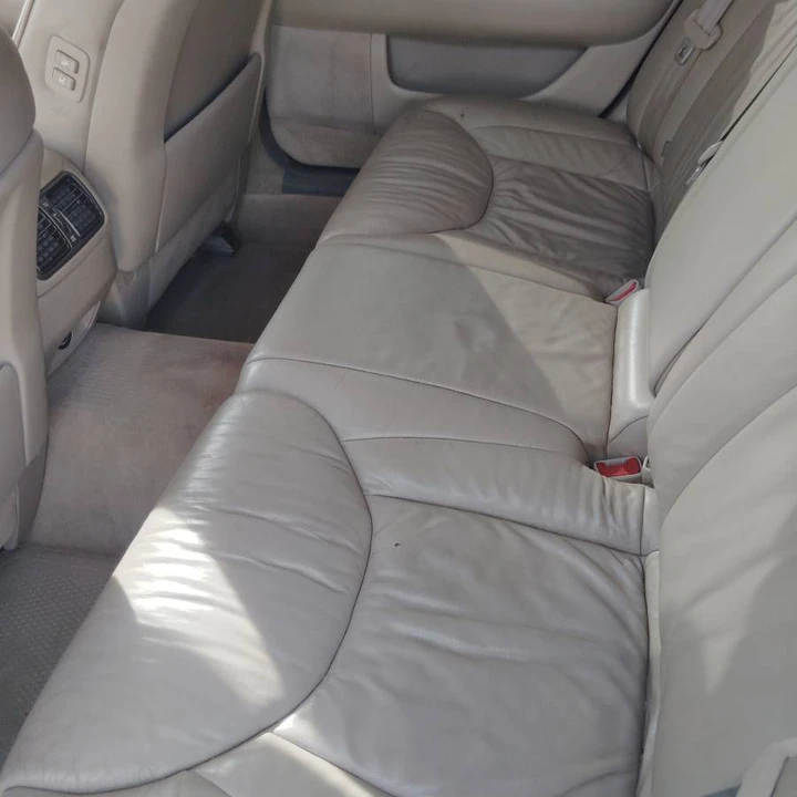 2002 Lexus LS 3rd Gen - Image 12 of 12