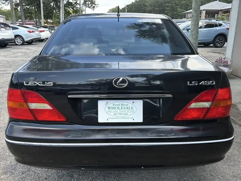 2002 Lexus LS 3rd Gen - Image 4 of 12