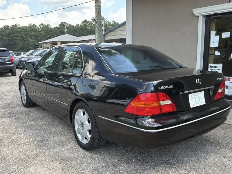 2002 Lexus LS 3rd Gen - Image 5 of 12