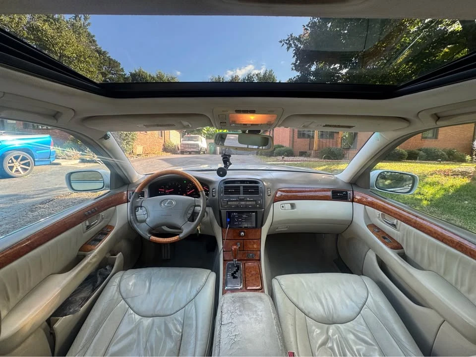 2002 Lexus LS 2nd Gen - Image 11 of 11