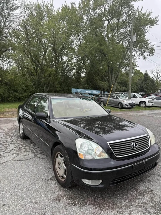 2002 Lexus LS 3rd Gen - Image 3 of 9