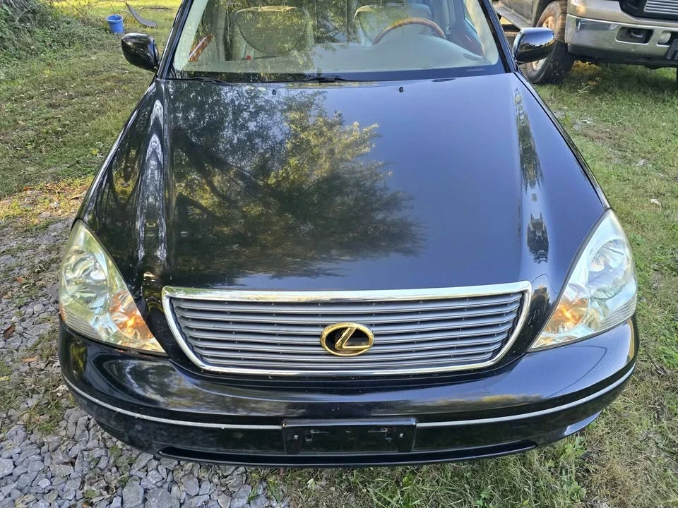 2002 Lexus LS 3rd Gen - Image 3 of 10