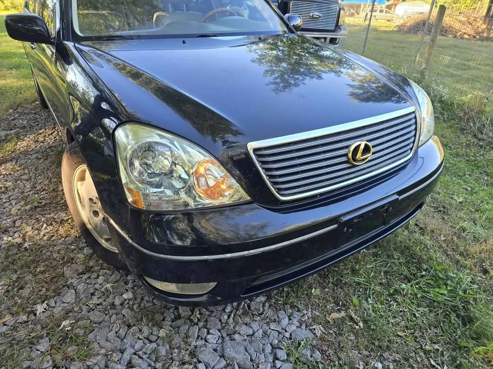 2002 Lexus LS 3rd Gen - Image 2 of 10