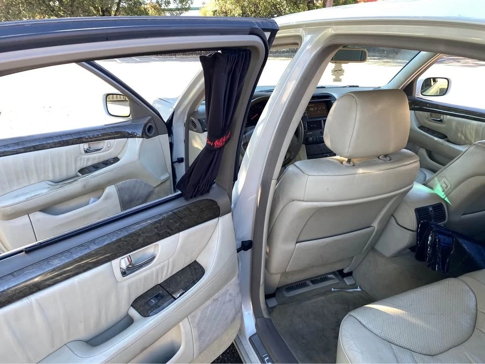 2002 Lexus LS 3rd Gen - Image 14 of 20