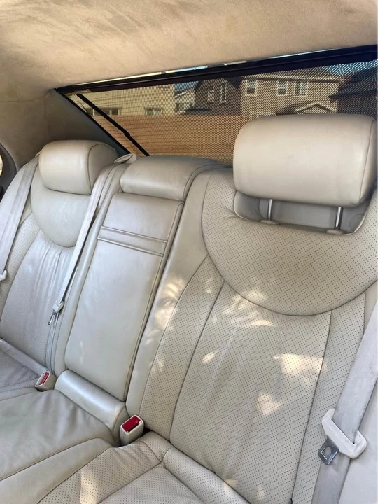 2002 Lexus LS 3rd Gen - Image 16 of 20