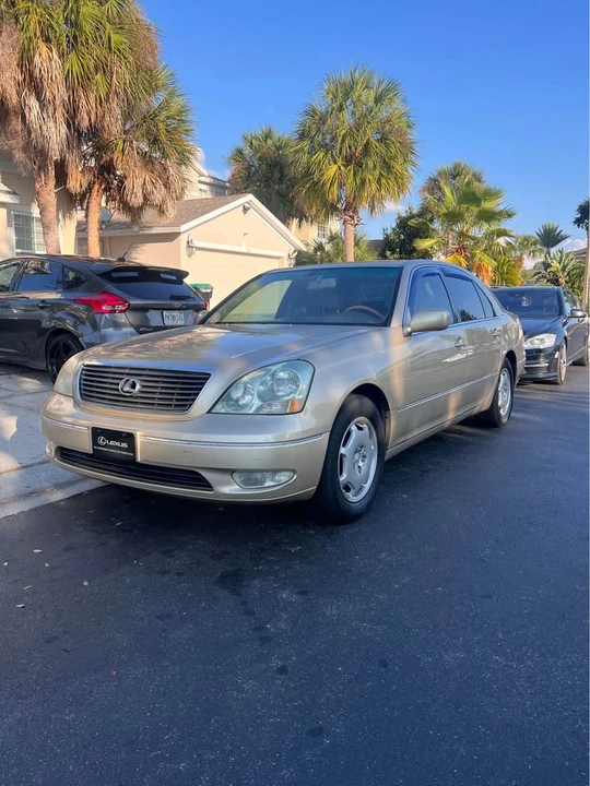 2002 Lexus LS 3rd Gen - Image 8 of 8