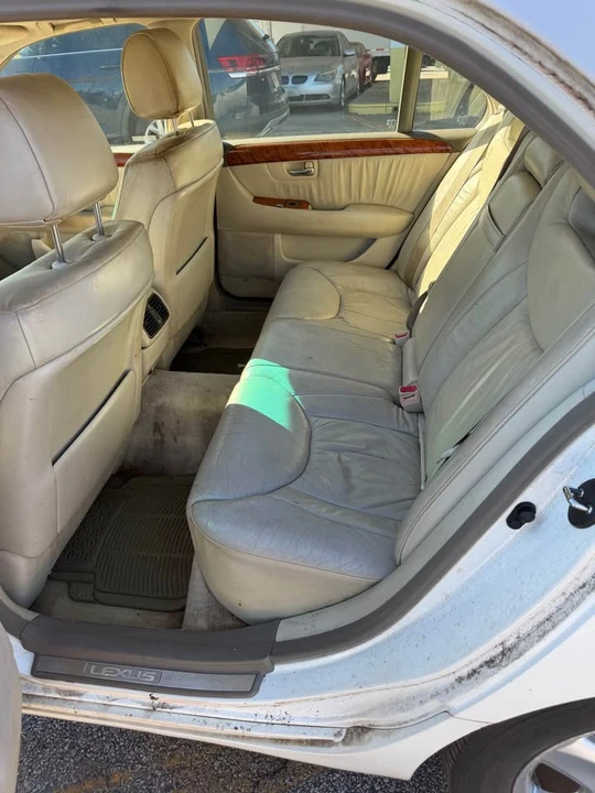 2002 Lexus LS 3rd Gen - Image 8 of 8