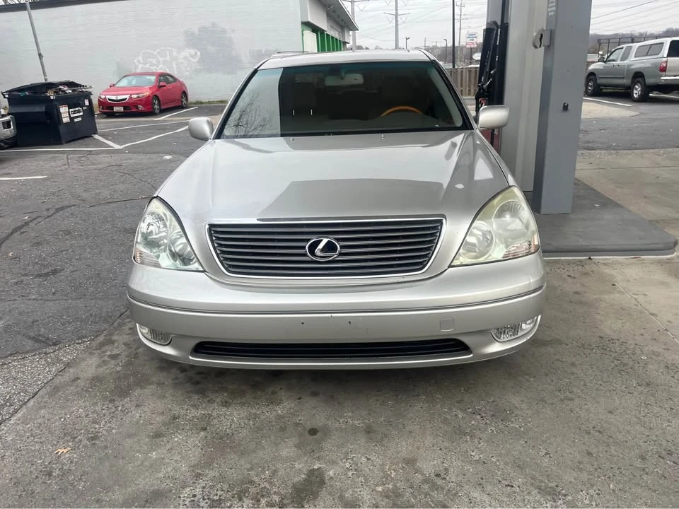 2002 Lexus LS 3rd Gen - Image 15 of 20