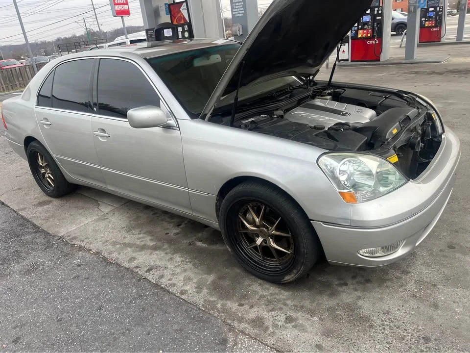 2002 Lexus LS 3rd Gen - Image 19 of 20