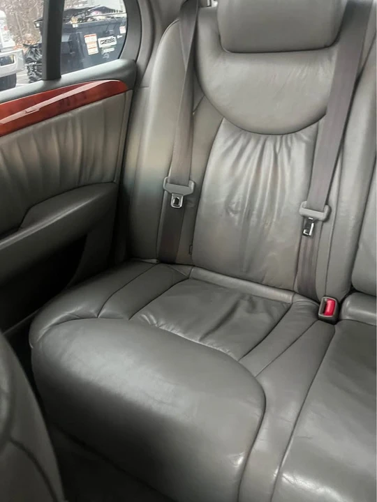 2002 Lexus LS 3rd Gen - Image 7 of 20