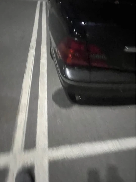2002 Lexus LS 3rd Gen - Image 14 of 19