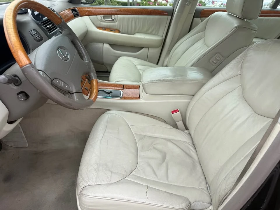 2002 Lexus LS 3rd Gen - Image 4 of 7