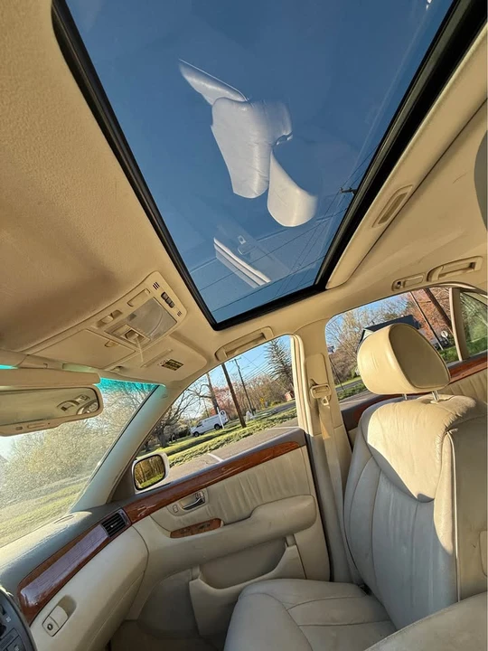 2002 Lexus LS 3rd Gen - Image 18 of 20