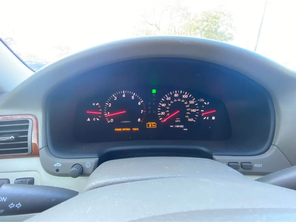 2002 Lexus LS 3rd Gen - Image 16 of 16