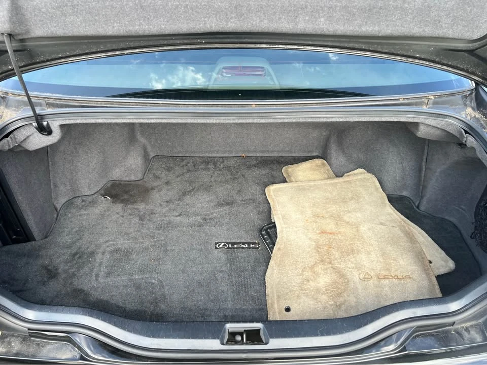 2002 Lexus LS 3rd Gen - Image 20 of 20